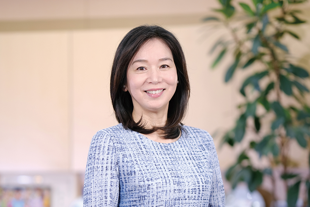 伊藤聡子氏